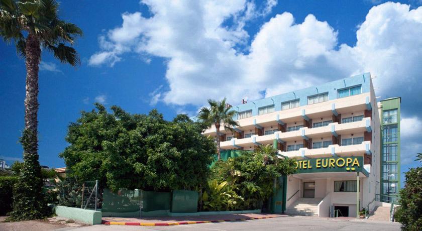 Hotel Europa L'Alfas del Pi Exterior photo