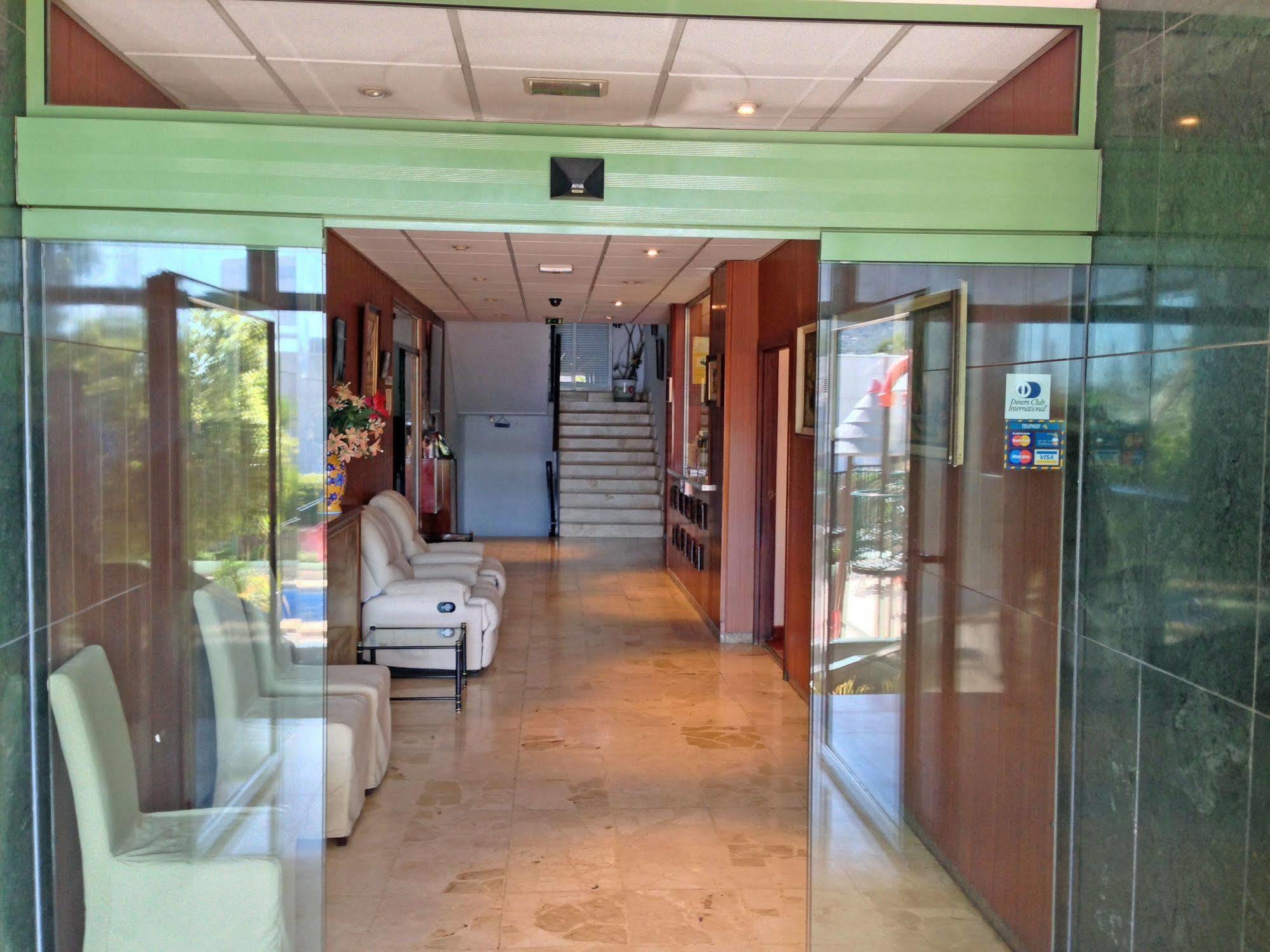 Hotel Europa L'Alfas del Pi Exterior photo