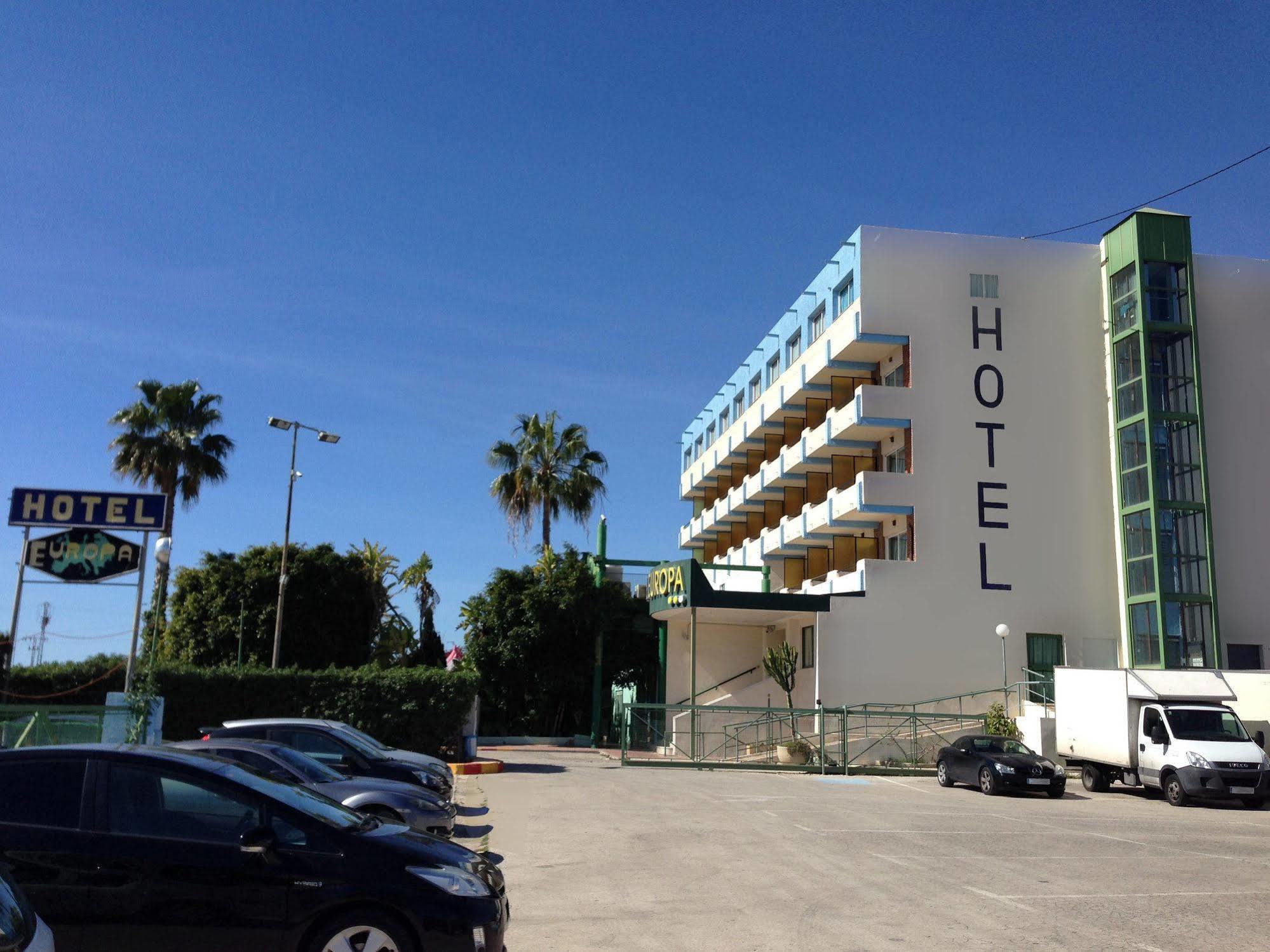 Hotel Europa L'Alfas del Pi Exterior photo